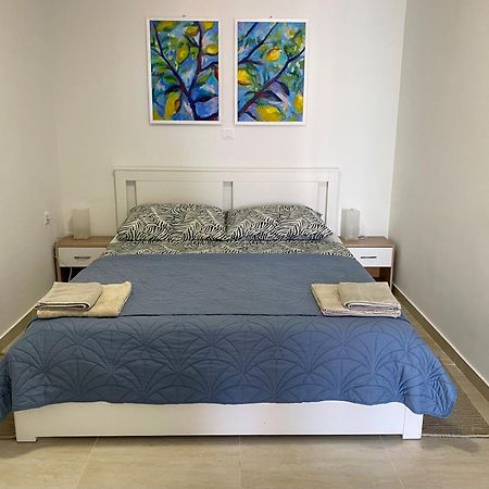 D&M Apartments Palit Dış mekan fotoğraf